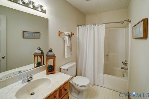 Tiny photo for 4905 Gray Bark Court, Sandston, VA 23150 (MLS # 2600215)