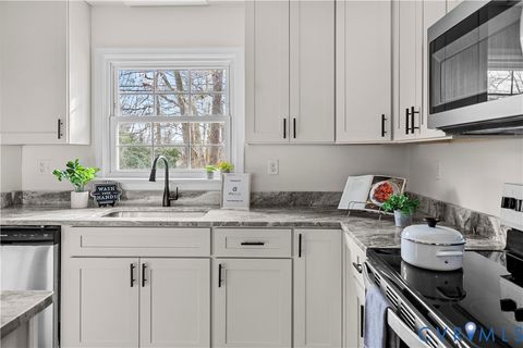 Tiny photo for 803 La Von Drive, Richmond, VA 23227 (MLS # 2533690)