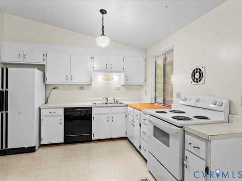 Tiny photo for 9611 Kennesaw Road, Chesterfield, VA 23236 (MLS # 2525946)