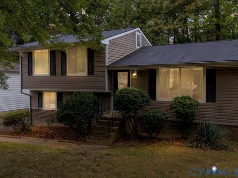Tiny photo for 9611 Kennesaw Road, Chesterfield, VA 23236 (MLS # 2525946)