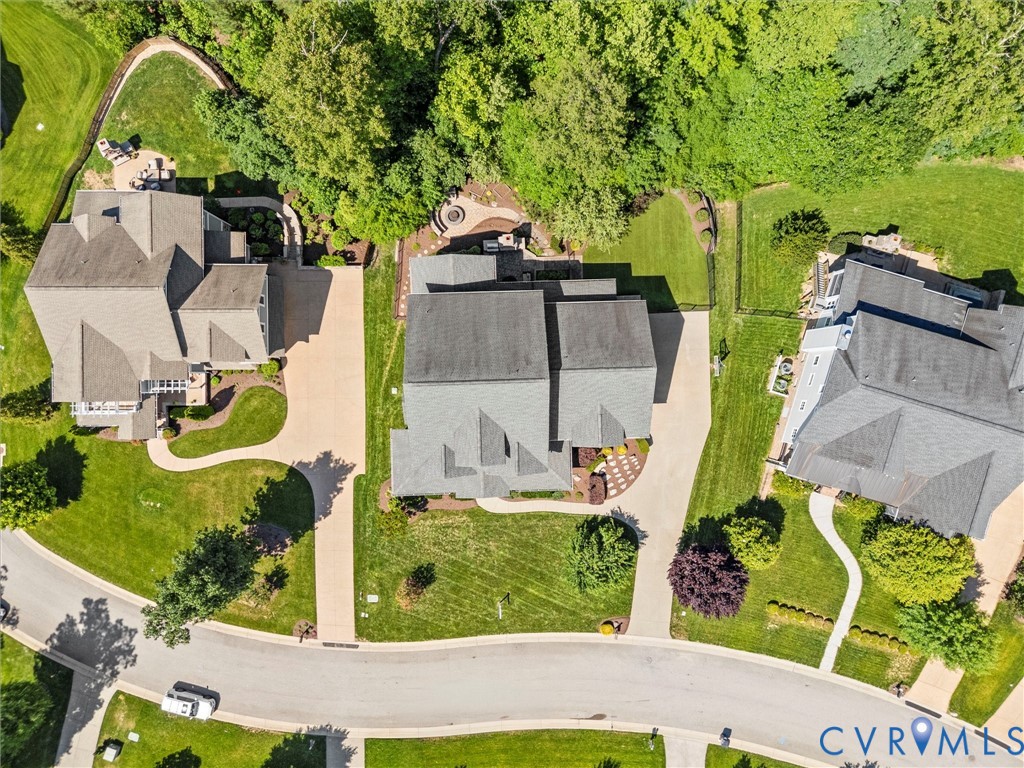 1925 Limbeck Lane