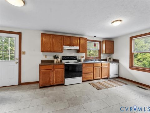 Tiny photo for 5235 Martin Road, Kents Store, VA 23084 (MLS # 2528022)