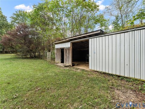 Tiny photo for 5235 Martin Road, Kents Store, VA 23084 (MLS # 2528022)