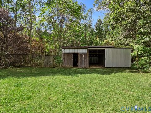 Tiny photo for 5235 Martin Road, Kents Store, VA 23084 (MLS # 2528022)