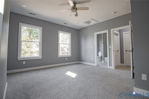 Tiny photo for 205 N Jefferson Street, Petersburg, VA 23803 (MLS # 2628413)
