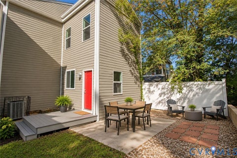 Tiny photo for 205 N Jefferson Street, Petersburg, VA 23803 (MLS # 2628413)