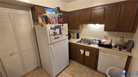 Tiny photo for 6133 Brookwood Drive #B, Suffolk, VA 23435 (MLS # 2616407)
