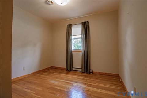 Tiny photo for 2905 Maple Street, Hopewell, VA 23860 (MLS # 2616822)