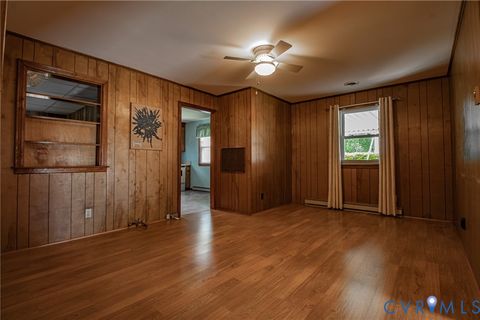 Tiny photo for 2905 Maple Street, Hopewell, VA 23860 (MLS # 2616822)