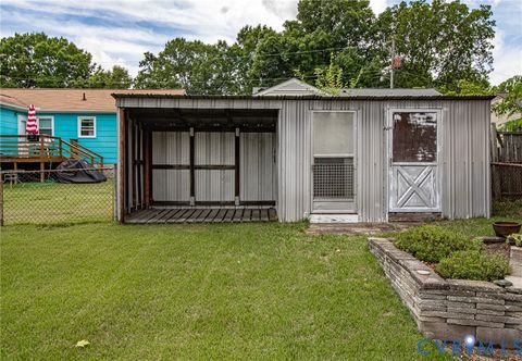 Tiny photo for 2905 Maple Street, Hopewell, VA 23860 (MLS # 2616822)