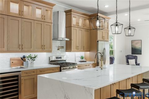 Tiny photo for 511 N 33rd Street, Richmond, VA 23223 (MLS # 2521301)