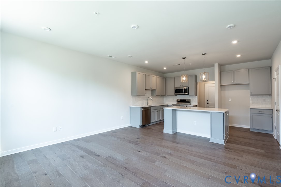 3406 Carlton Street 2-6B