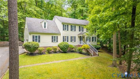Photo of 7818 Little Ridge Court, Chesterfield, VA 23832 (MLS # 2612923)