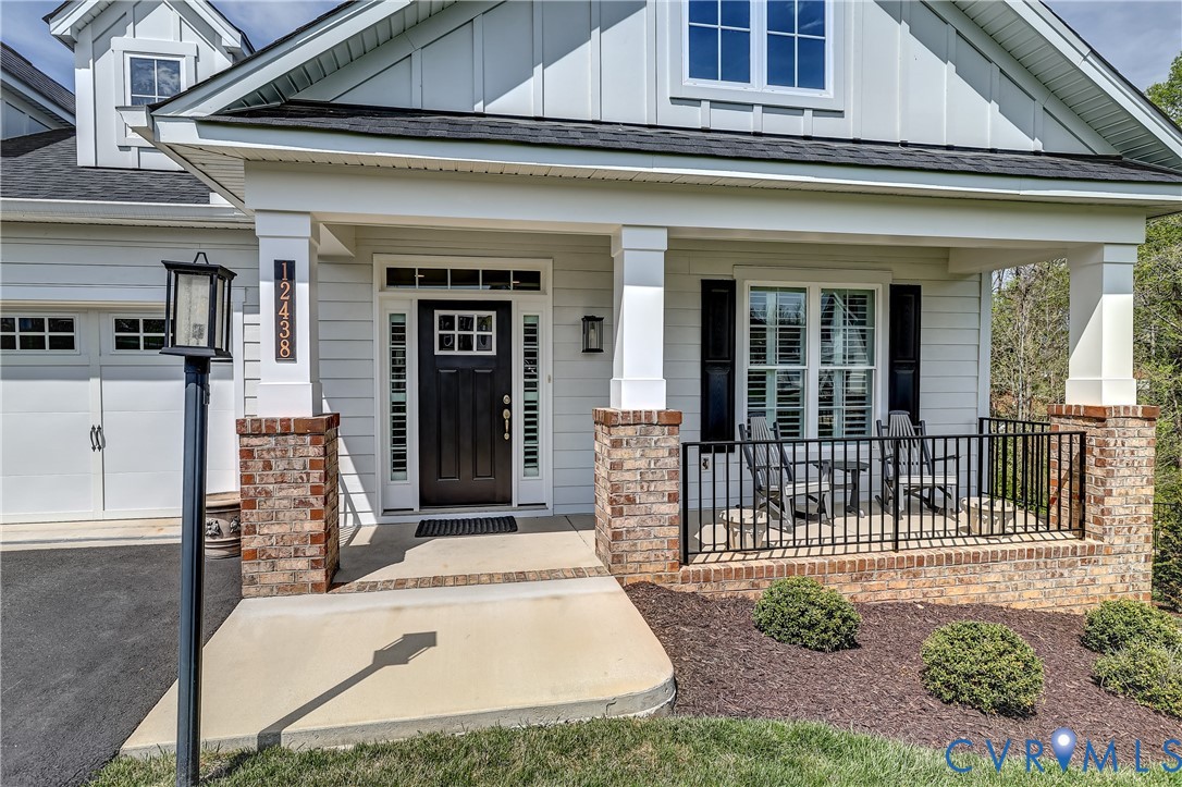 12438 Leith Hill Circle