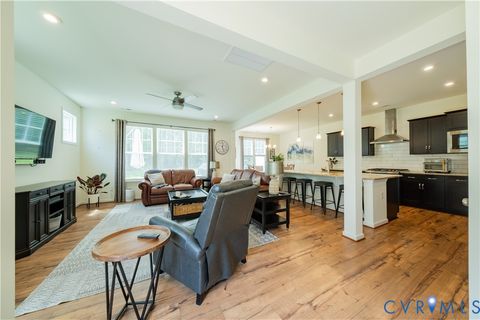 Tiny photo for 18401 Palisades Court, Chesterfield, VA 23120 (MLS # 2529930)