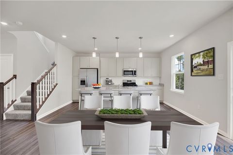 Tiny photo for 6454 Fennec Run, Moseley, VA 23120 (MLS # 2529424)