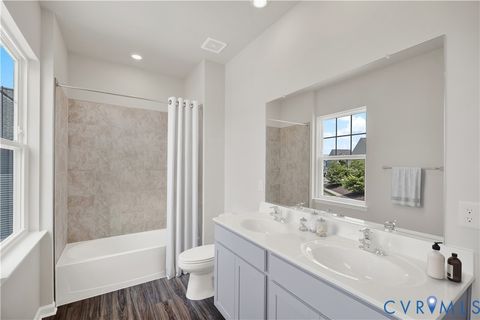 Tiny photo for 6454 Fennec Run, Moseley, VA 23120 (MLS # 2529424)