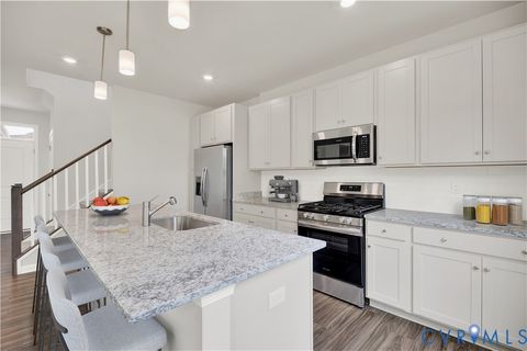Tiny photo for 6454 Fennec Run, Moseley, VA 23120 (MLS # 2529424)