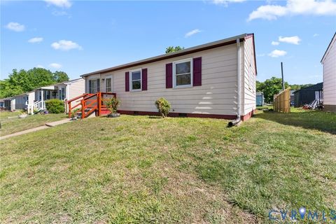 Tiny photo for 1816 Dublin Street, Hopewell, VA 23860 (MLS # 2611408)