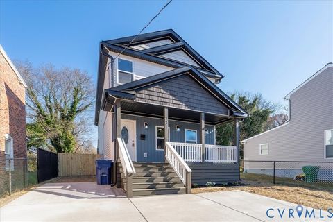 Tiny photo for 731 Harding Street, Petersburg, VA 23803 (MLS # 2532681)