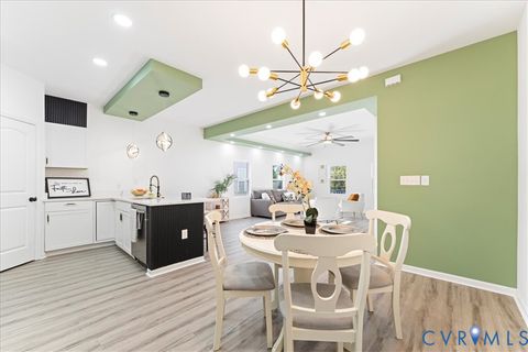 Tiny photo for 731 Harding Street, Petersburg, VA 23803 (MLS # 2532681)