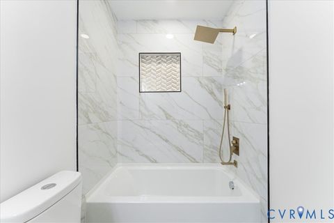 Tiny photo for 731 Harding Street, Petersburg, VA 23803 (MLS # 2532681)