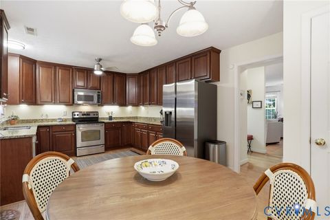 Tiny photo for 299 Robinson Street #8, Ashland, VA 23005 (MLS # 2616614)