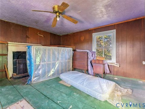 Tiny photo for 8011 Namozine Road, Amelia Courthouse, VA 23002 (MLS # 2532355)