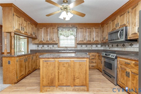 Tiny photo for 9143 Williamsville Road, Mechanicsville, VA 23116 (MLS # 2626535)