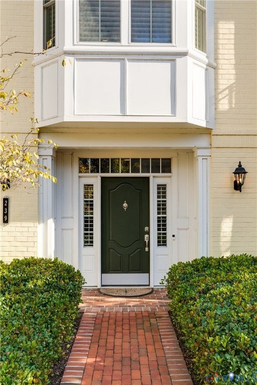 239 Finial Avenue