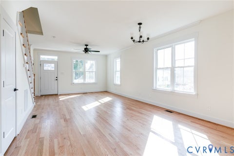 Tiny photo for 314 E 33rd Street, Richmond, VA 23224 (MLS # 2624000)