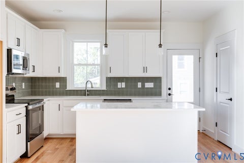 Tiny photo for 314 E 33rd Street, Richmond, VA 23224 (MLS # 2624000)