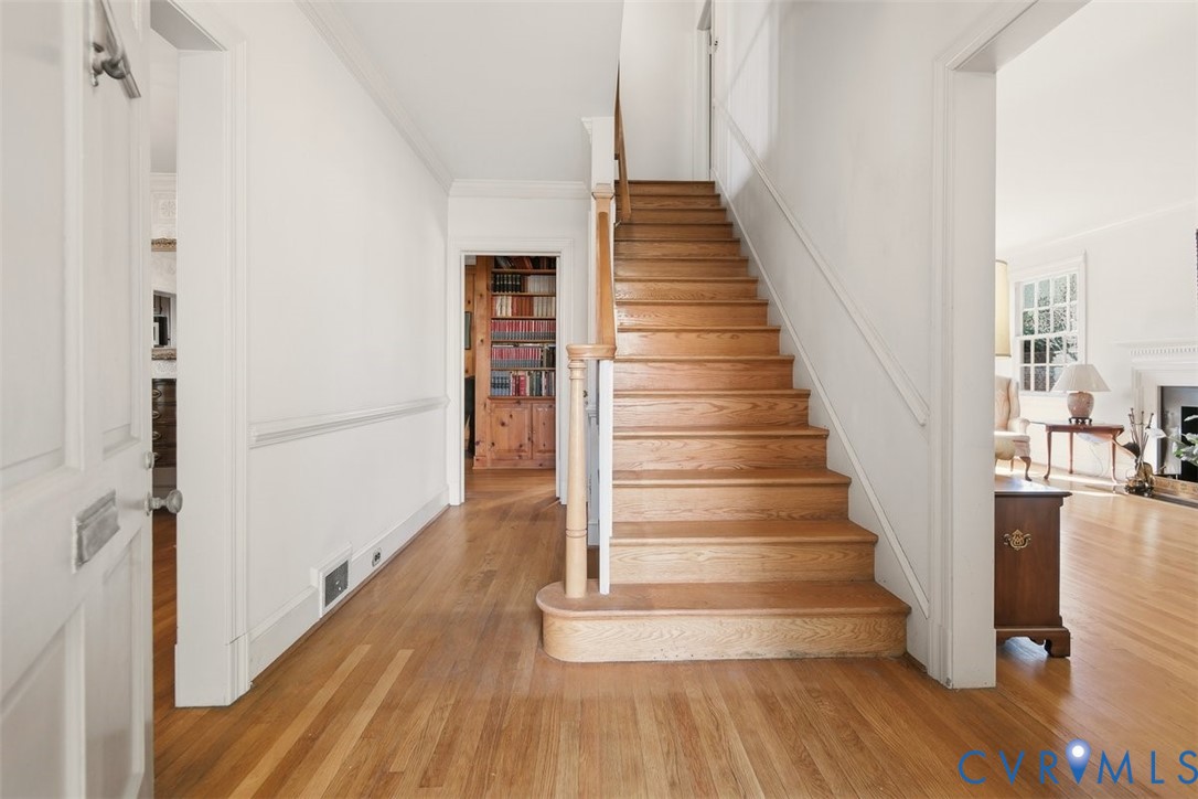 4107 Cary Street Road