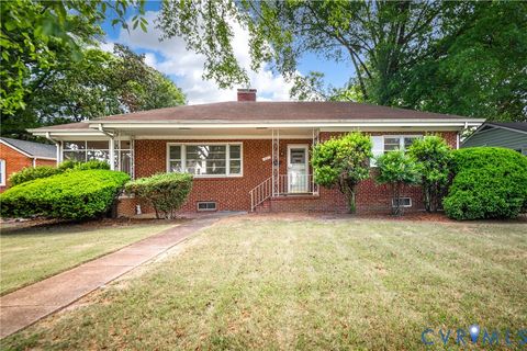 Photo of 1407 Wentbridge Road, Richmond, VA 23227 (MLS # 2612963)