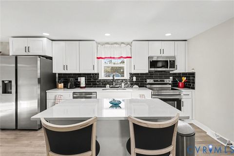 Tiny photo for 1404 Enon Church Road, Chester, VA 23836 (MLS # 2608323)