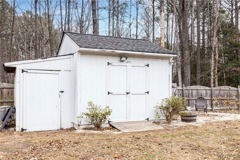 A home in Aylett