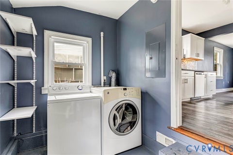 Tiny photo for 507 Walnut Avenue, Colonial Heights, VA 23834 (MLS # 2626202)