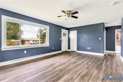 Tiny photo for 507 Walnut Avenue, Colonial Heights, VA 23834 (MLS # 2626202)