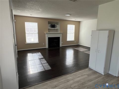Tiny photo for 3802 Jamestown Drive, Hopewell, VA 23860 (MLS # 2533290)