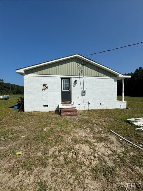 A home in Capron