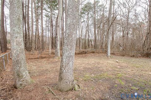 Tiny photo for 614 Cabin Creek Drive, Hopewell, VA 23860 (MLS # 2605012)