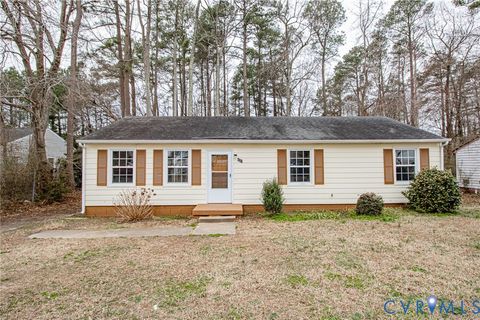 Photo of 614 Cabin Creek Drive, Hopewell, VA 23860 (MLS # 2605012)