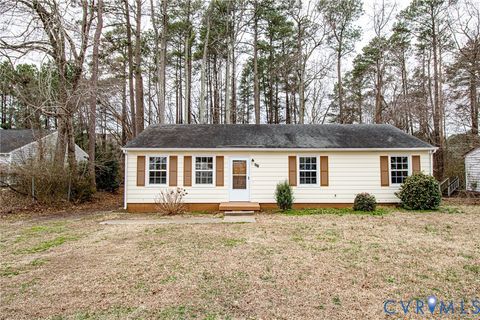 Tiny photo for 614 Cabin Creek Drive, Hopewell, VA 23860 (MLS # 2605012)
