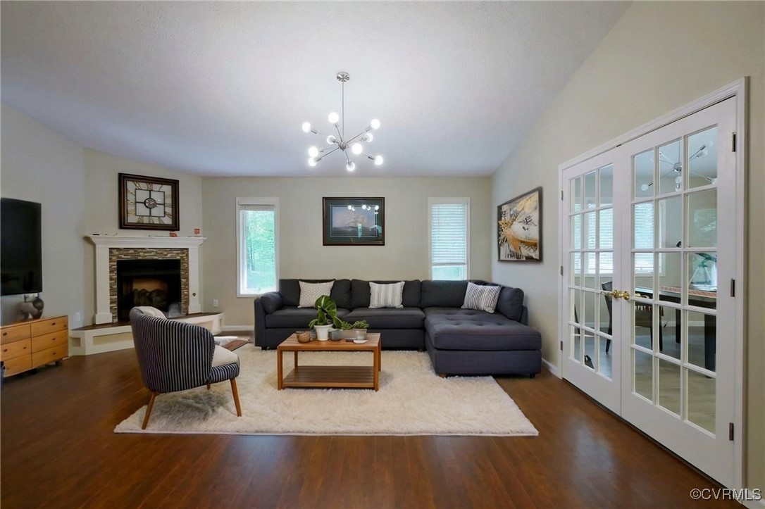 95 Echowood Lane