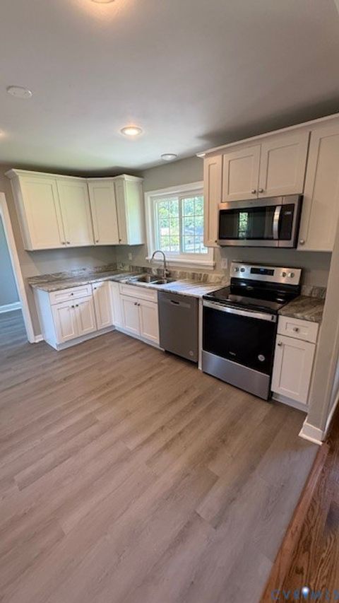 Tiny photo for 3817 Bridgeton Road, Richmond, VA 23234 (MLS # 2527197)