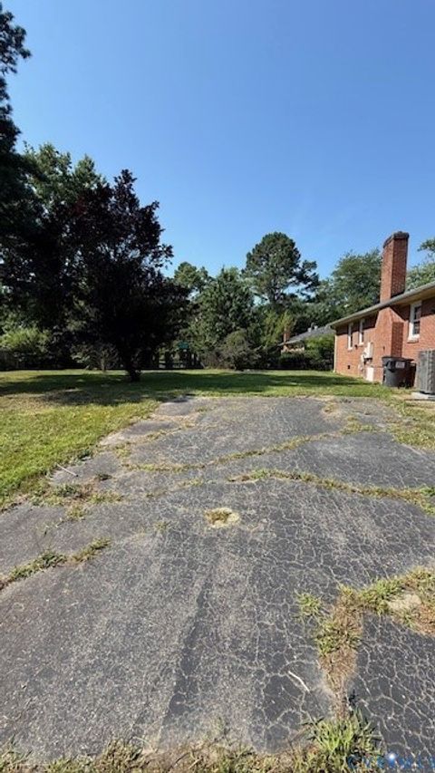Tiny photo for 3817 Bridgeton Road, Richmond, VA 23234 (MLS # 2527197)
