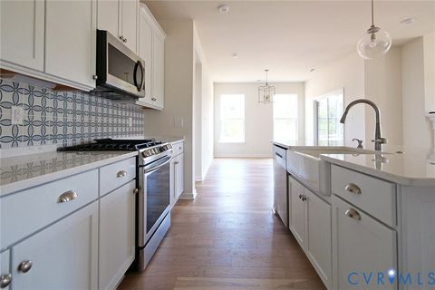 Tiny photo for 16018 Canoe Pointe Loop #19-4, Chesterfield, VA 23120 (MLS # 2528947)