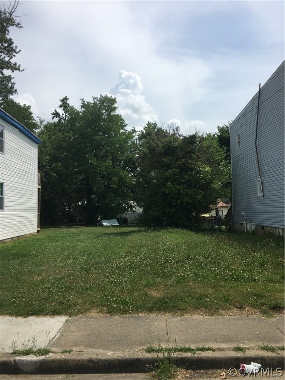 Photo 1 of 1 — 317 E Ladies Mile Road, Richmond, VA 23222