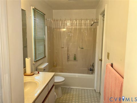 Tiny photo for 925 Merrimac Avenue, Norfolk, VA 23504 (MLS # 2612618)