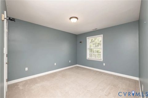 Tiny photo for 1733 Lakeview Avenue, Richmond, VA 23220 (MLS # 2531750)
